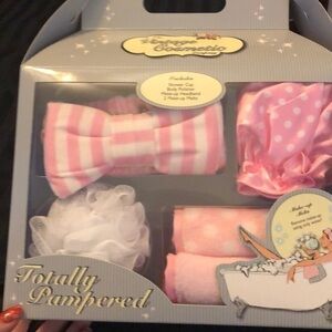 Vintage Cosmetic Set